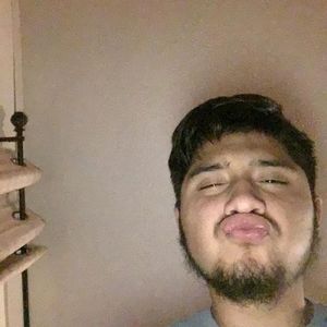 Meet your Posher, Roxana